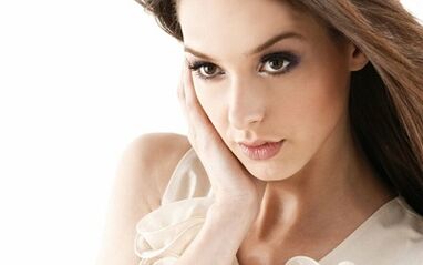 ефективни продукти за подмладяване на кожата на лицето